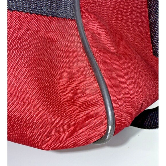 Disney Mickey Mouse Red Crossbody Messenger Weekender Laptop Bag 15”x9.5” - Picture 8 of 14